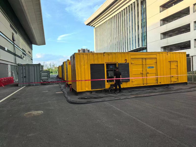 火炬开发区街道柴油发电机冬季保养注意事项？